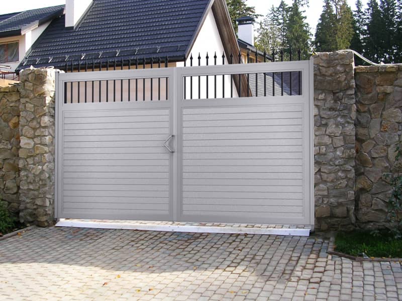 Уличные ворота DoorHan в Владивостоке с установкой